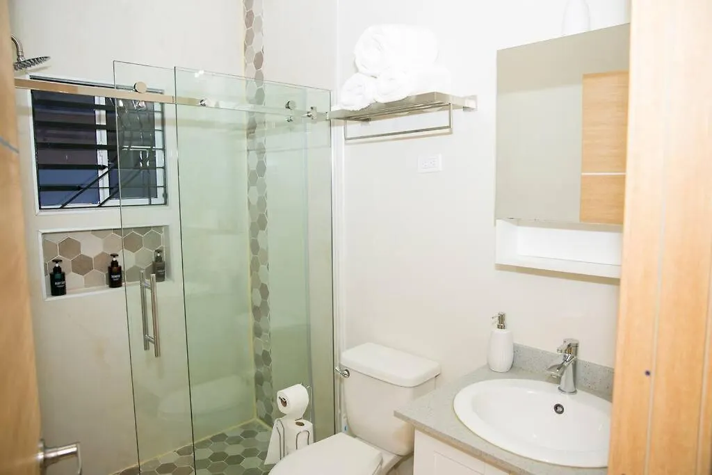 Tracey'S Place Portmore Τζαμάικα